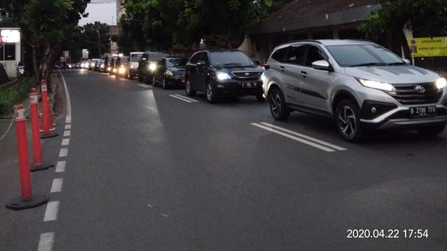 Kemacetan di Pondok Indah Jelang PSBB Diperpanjang