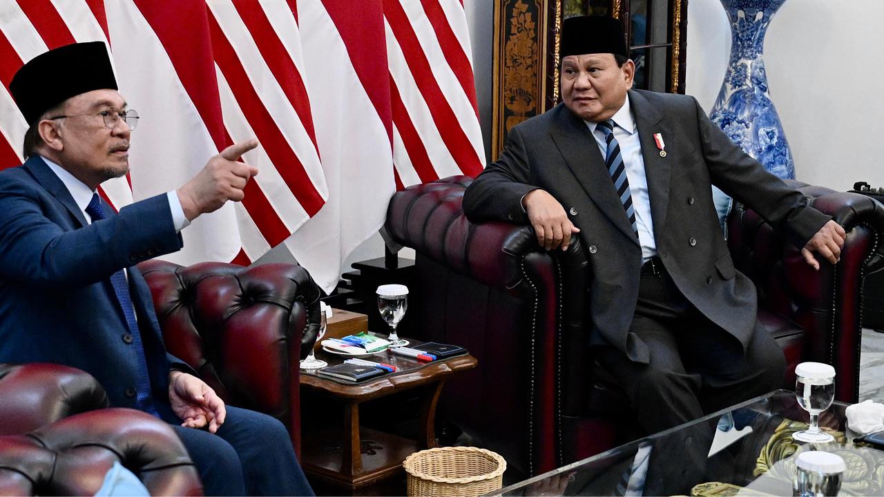 Isi Pertemuan Tertutup Prabowo dan PM Malaysia Anwar Ibrahim di Istana