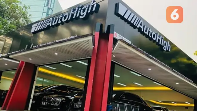 Showroom Auto High