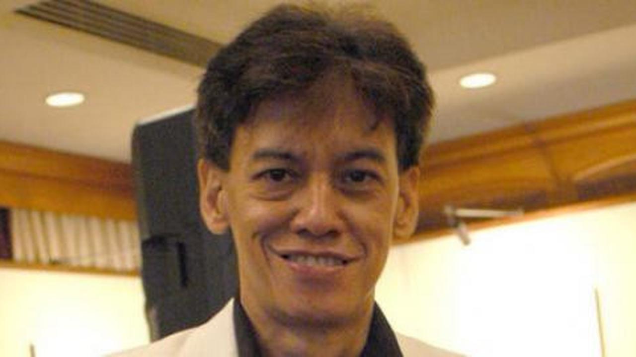 Barcelona dan Sakura, lagu wajib Fariz RM