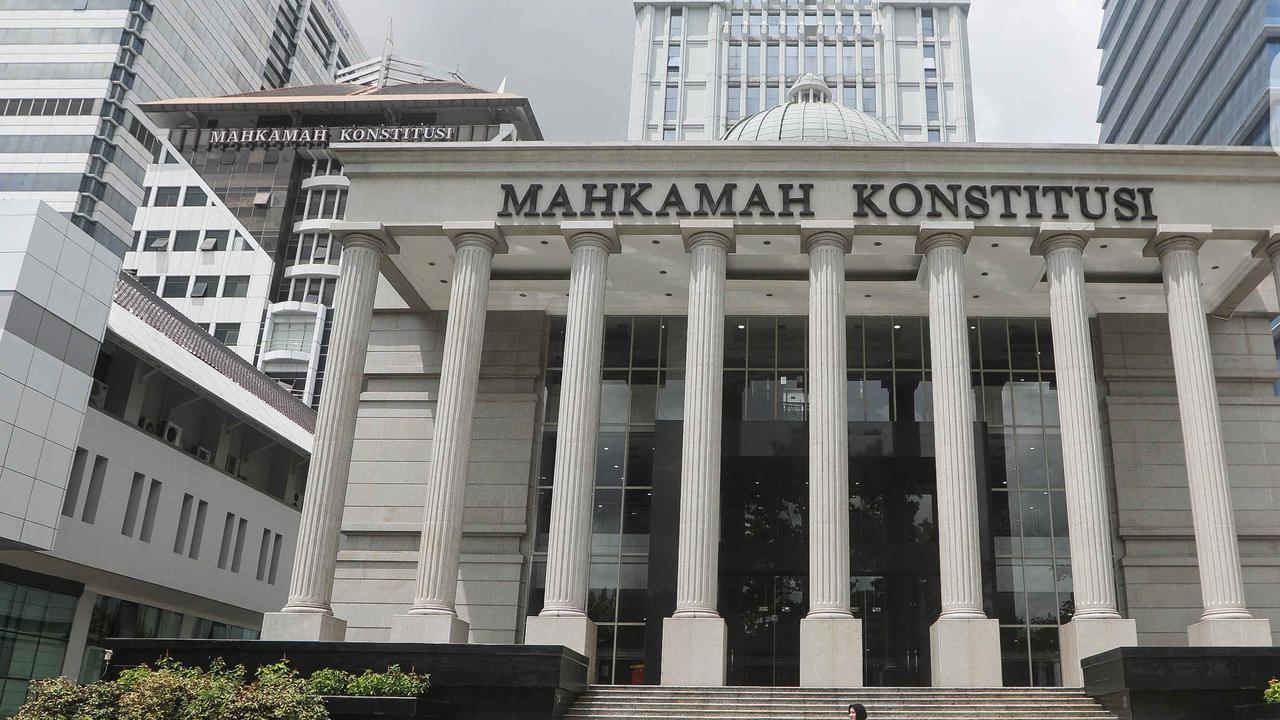 MK Kabulkan Sebagian Gugatan UU ITE: Frasa Tanpa Hak Masih Dibutuhkan Lindungi Profesi Pers
