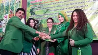 Buntut Kasus UGB, Jeng Ana Minta Pengobatan Alternatif Bersatu