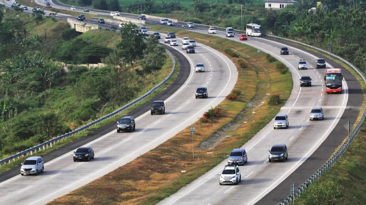 Jadwal Penerapan Contraflow, One Way, dan Ganjil Genap di Tol Trans Jawa selama Arus Mudik 2025