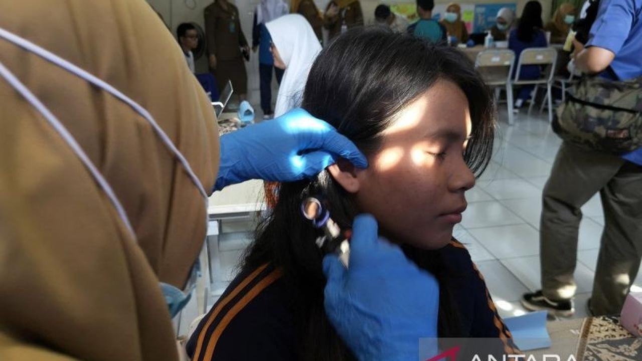 Jangan Salah Paham, Dokter Ungkap Fungsi Serumen Telinga yang Penting untuk Kesehatan