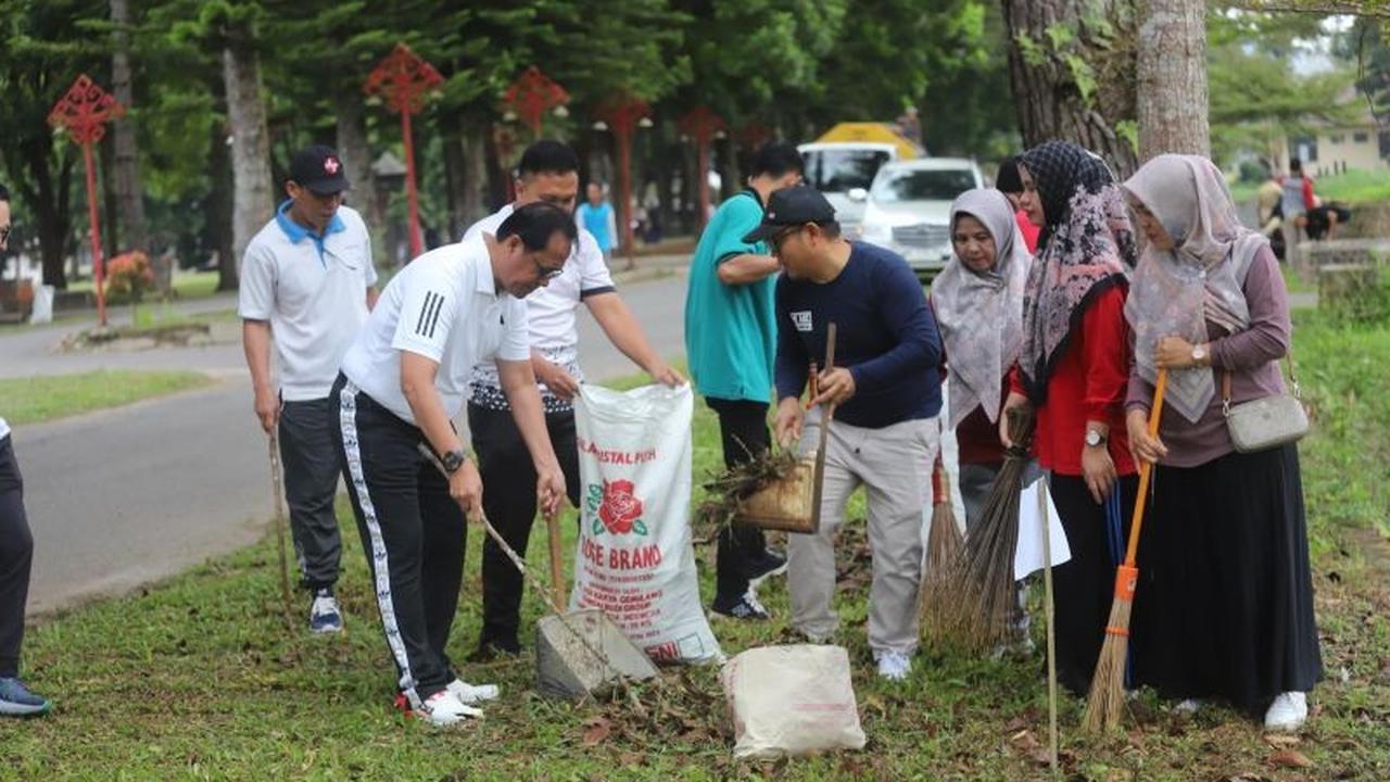 Gerakan ASRI Lampung Barat: Komitmen Pemkab Wujudkan Lingkungan Bersih dan Sehat