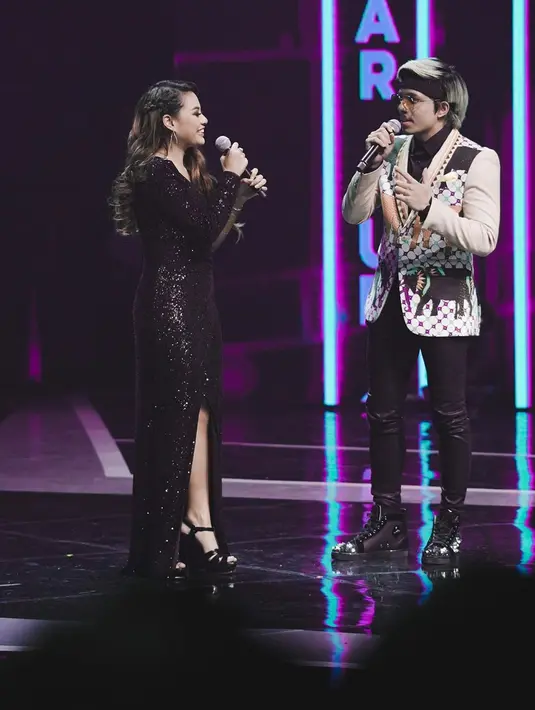 "Awalnya kenal justru aku kenal keluarganya ketimbang sama Atta. Pas ketemu nggak ada pemikiran deketin Atta, cuma bikin collab Youtube, begitu pulang nggak ada contact,” ujar Aurel. (Instagram/aurelie.hermansyah)