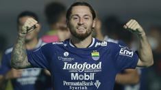 Kompetisi kasta tertinggi sepak bola Indonesia, BRI Liga 1 2021/2022 telah menyelesaikan semua laga di pekan pertama. Total 9 laga telah dimainkan dengan menghasilkan 19 gol. Aksi memikat para pemain pun telah tersaji dan menghasilkan 3 pemain terbaik. Siapa saja? (Foto: Bola.com/M. Iqbal Ichsan)