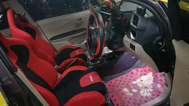 Interior Honda Brio