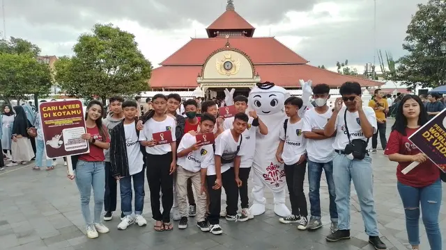 La'eeb menyapa warga Yogyakarta