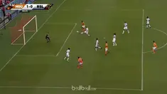 Berita video gol bunuh diri yang mungkin tercepat di MLS, Major League Soccer. This video presented by BallBall.