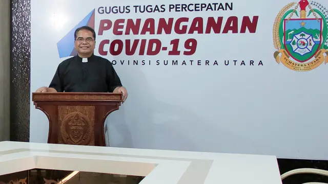 Hotman juga mengimbau agar pelayat memastikan diri dalam kondisi sehat