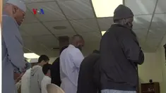 Menemui komunitas muslim minoritas dengan jumlah komunitas muslim 40 orang dalam satu kota di West Virginia. VOA