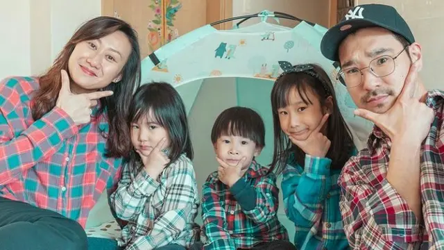 9 Gaya Kompak Outfit Kimbab Family, Bisa Jadi Inspirasi Keluarga