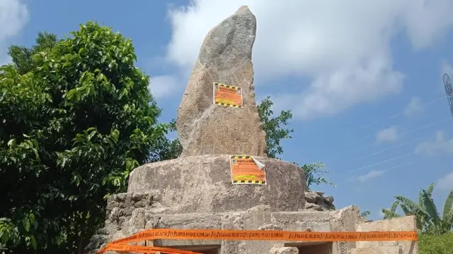 Pembangunan Makam Tokoh Adat Sunda Wiwitan Cigugur Berujung Penyegelan