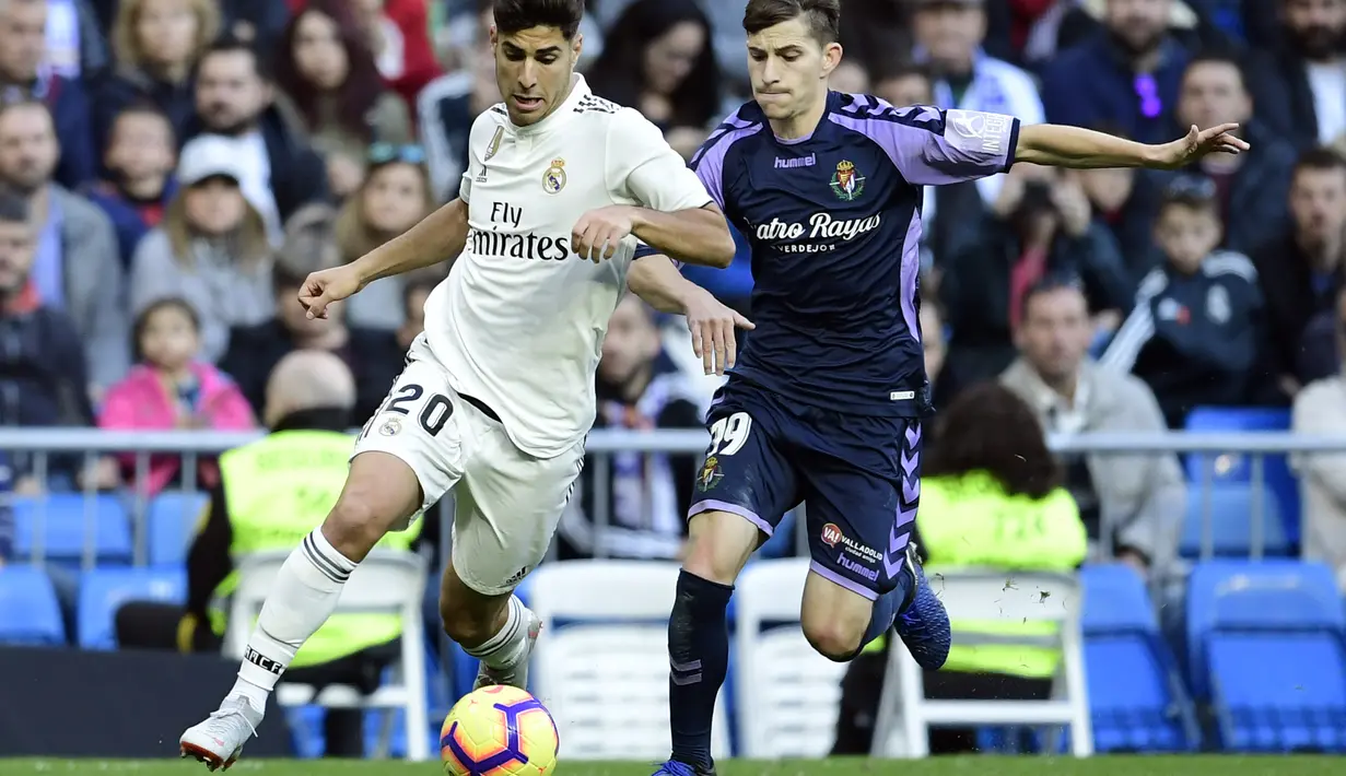 4. Marco Asensio - Pemain yang saat ini menjadi andalan Real Madrid disektor penyerangan. Namun Asensio sempat dipinjamkan ke Espanyol pada tahun 2015. (AFP/Javier Soriano)