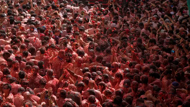 Festival La Tomatina di Bunol, Spanyol (AP/Alberto Saiz)