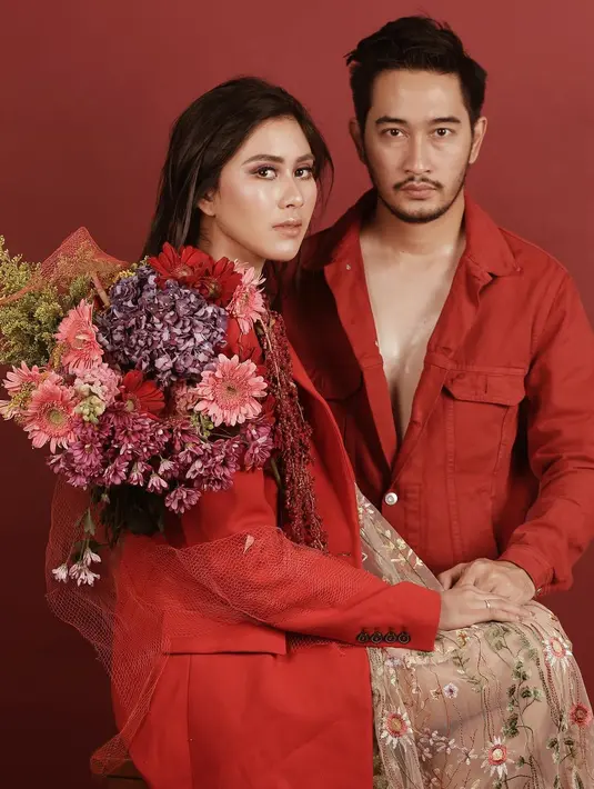 Syahnaz Sadiqah dan Jeje Govinda