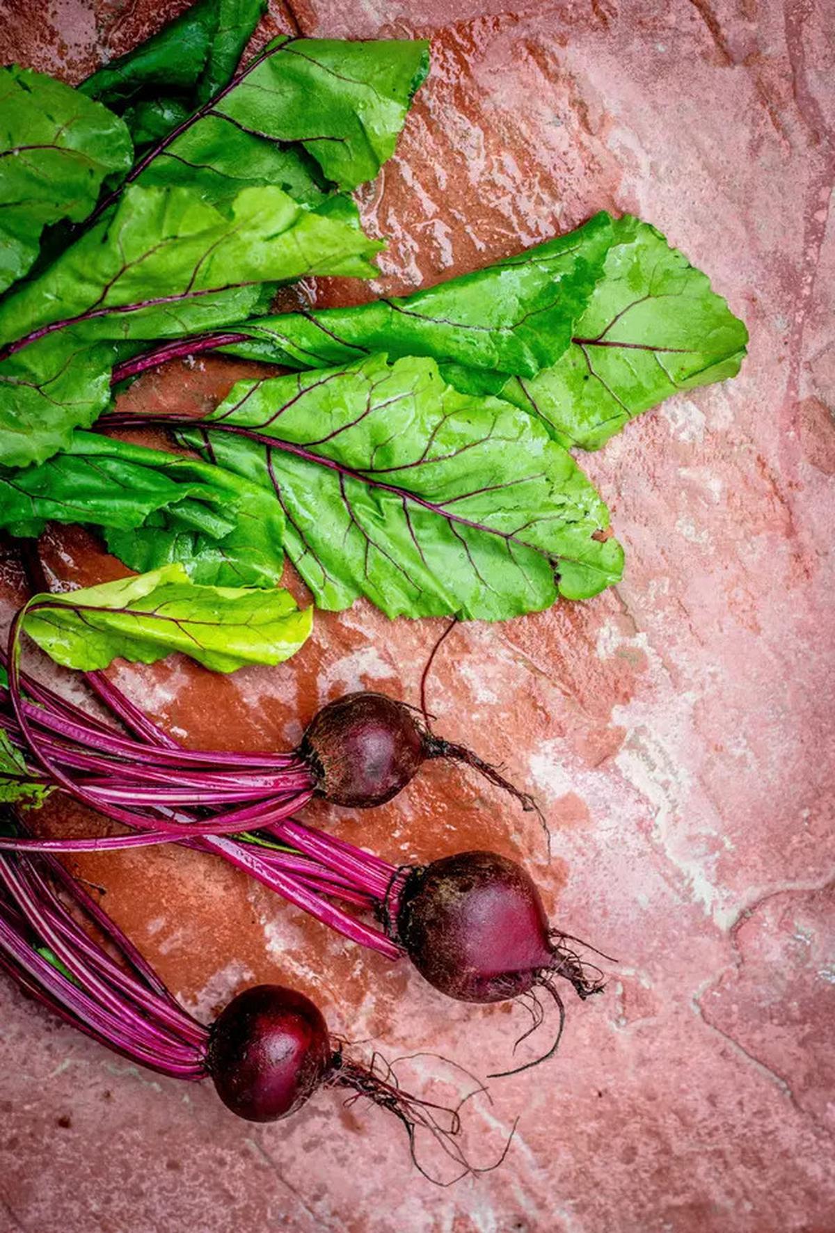 4 Resep Olahan Buah Bit yang Efektif Menurunkan Kolesterol
