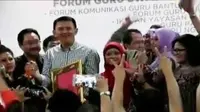 Ratusan guru honorer di DKI deklarasikan dukungan pada pasangan Ahok-Djarot.