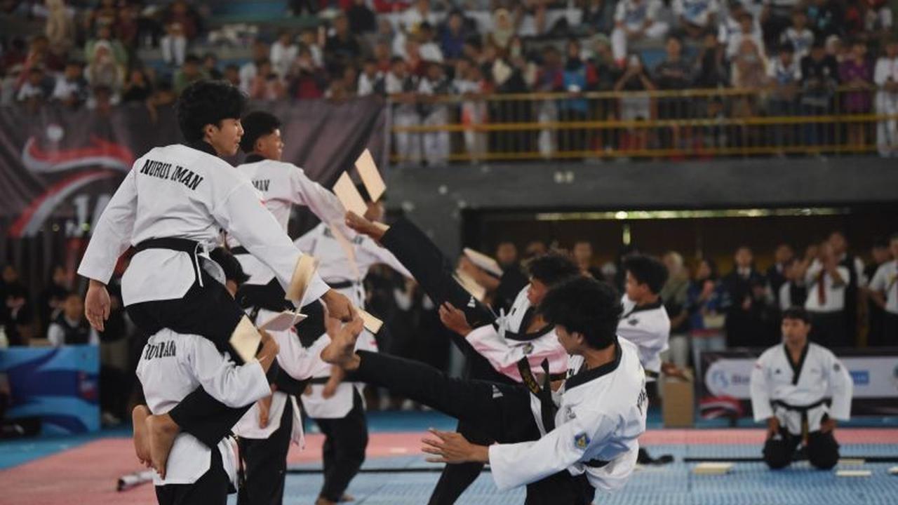 Pemkot Kediri Gencarkan Semangat Juara Atlet di Kejuaraan Taekwondo Kediri Jatim Open 2025