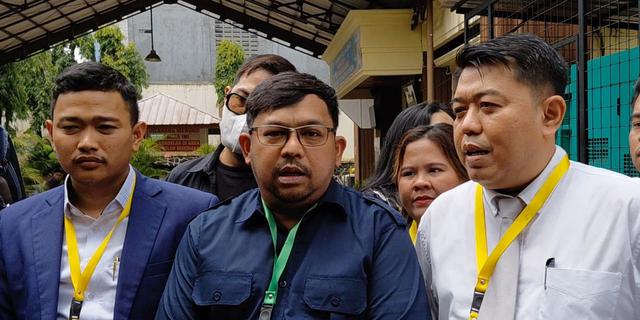 Bedu Resmi Cerai dengan Irma Kartika, Diputus Secara Verstek