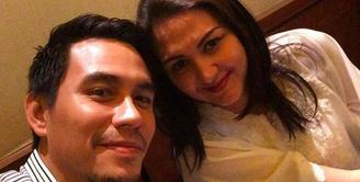 Donna Agnesia dan Darius Sinathrya bukan pasangan yang suka merayakan hari valentine secara terencana. Bahkan keduanya senang merayakan hari kasih sayang itu secara dadakan, saat sama-sama memiliki waktu luang.