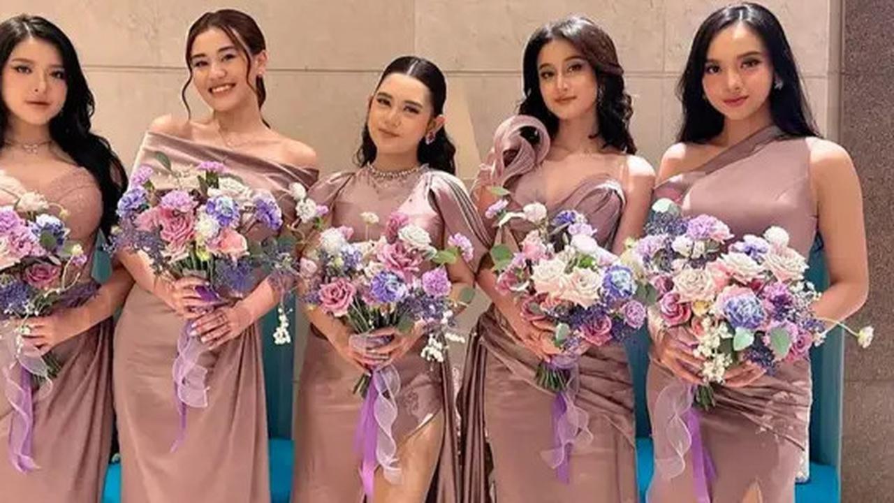 7 Inspirasi Baju Kondangan Fancy Ala Artis yang Pasti Mencuri Perhatian