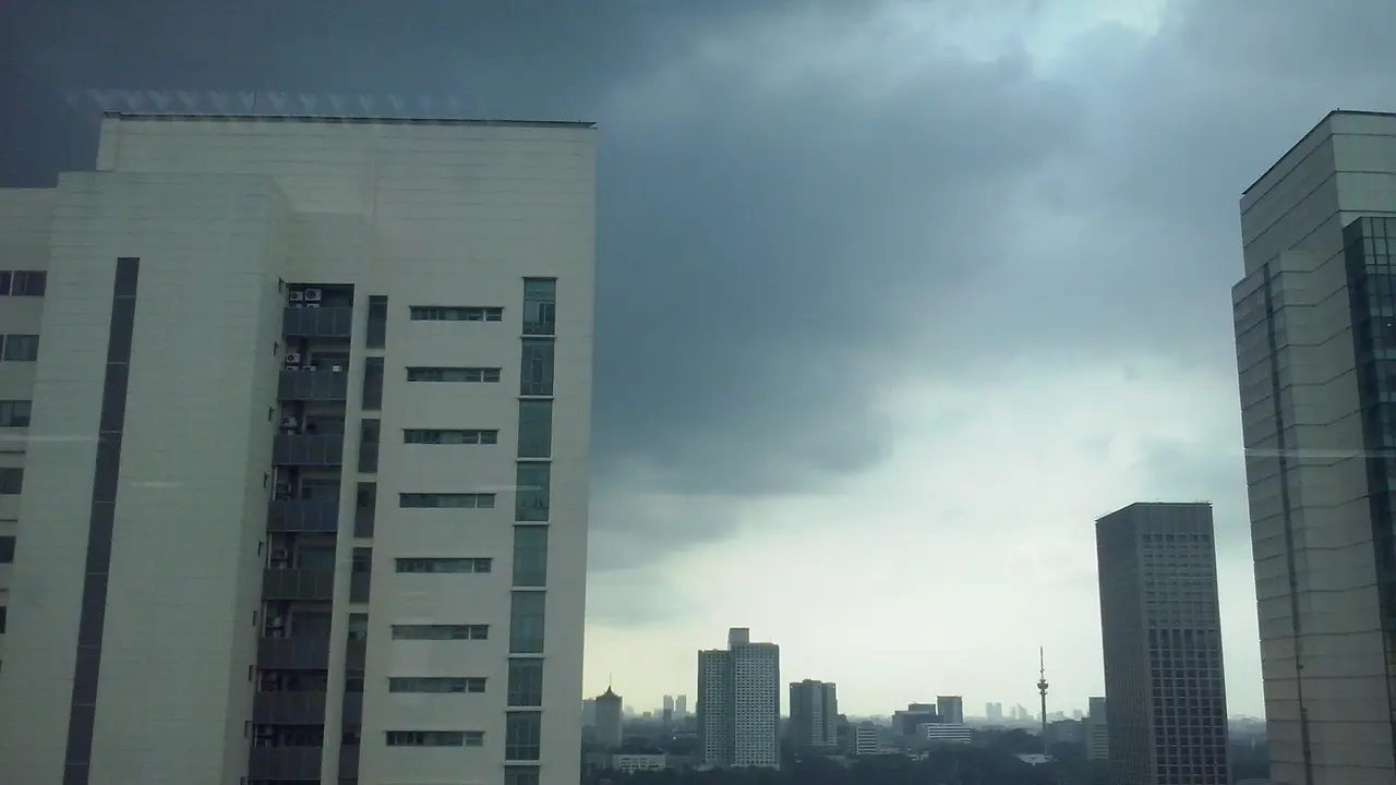 Cuaca Jakarta dan Sekitarnya Diprediksi Berawan Sepanjang Hari