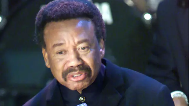 Maurice White Meninggal, Artis Dunia Masih Berduka