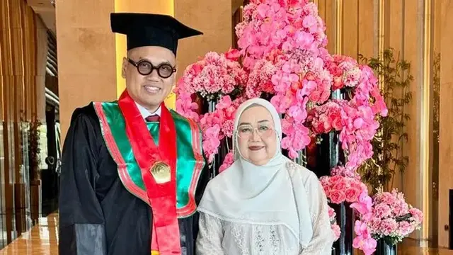 Deretan Artis Wisuda di 2025