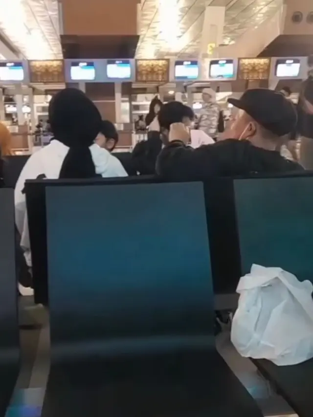 Potret Santyka Fauziah dan Keluarga Sule (Instagram/@iky.lini_07)