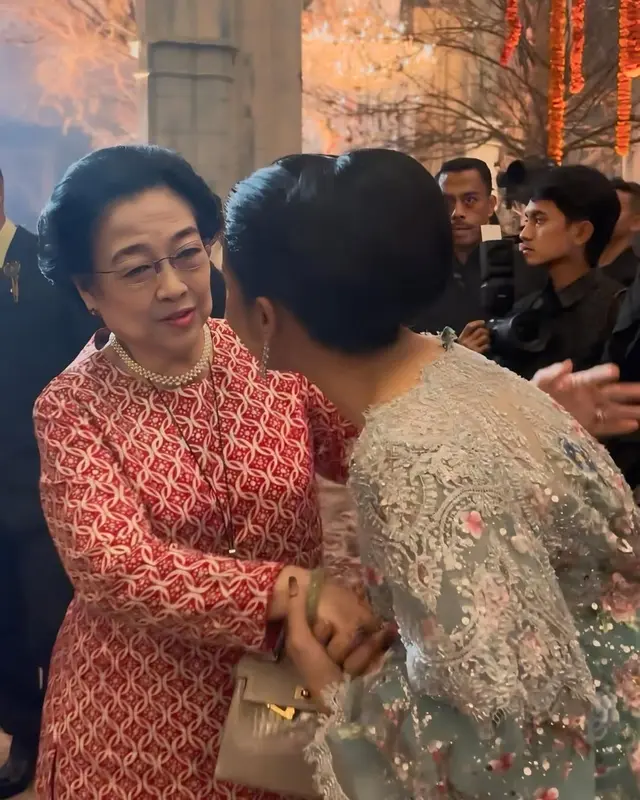 6 Potret pejabat hadiri resepsi pernikahan putri Andika Perkasa, Agus Yudhoyono tanpa didampingi istri