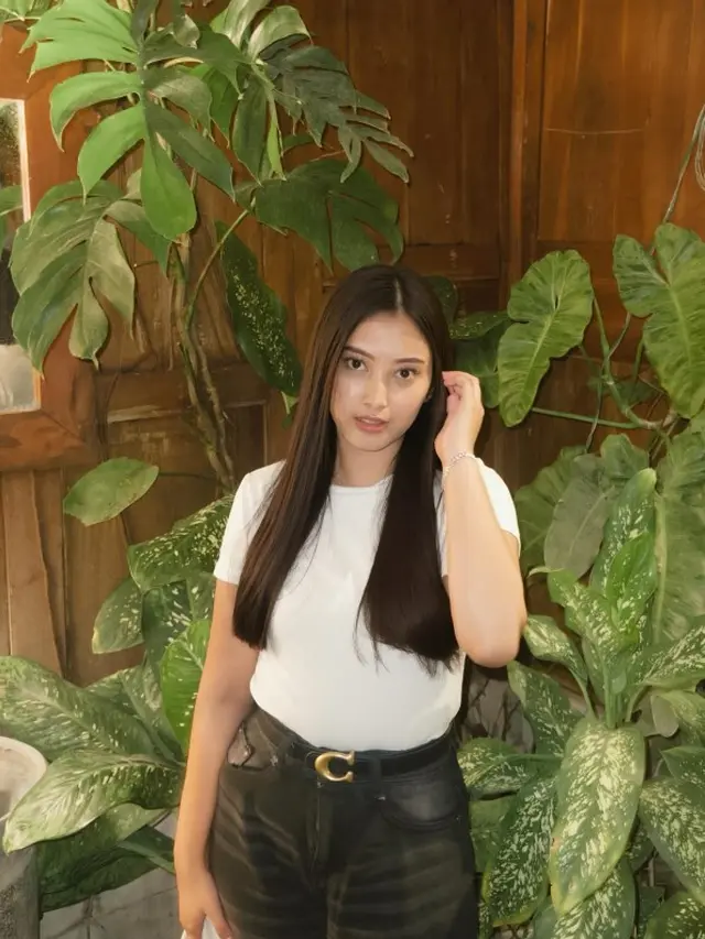 Cantika Davinca, Pedangdut Muda Asal Madiun Terlibat Kecelakaan Maut di Magetan