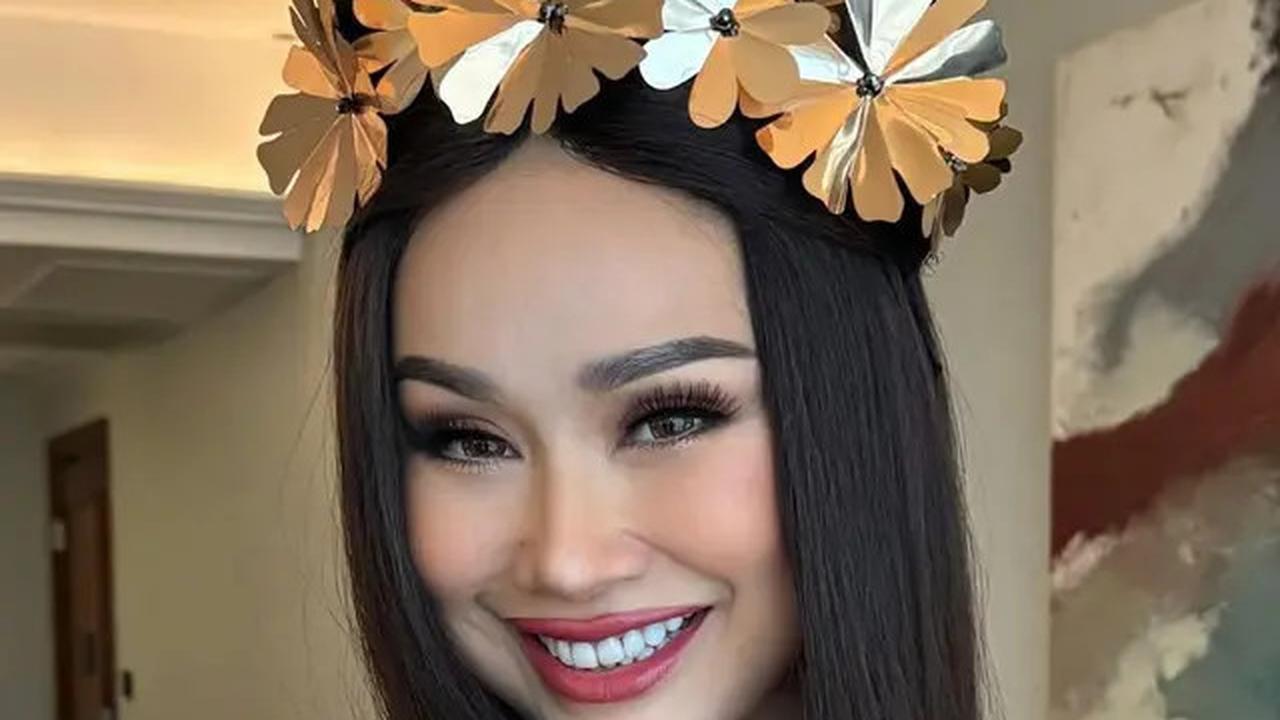 10 Model Rambut Panjang Lurus Ala Titi DJ, Inspirasi Gaya Elegan dan Menawan