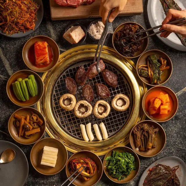 Jelajahi Kuliner Lezat dan Berkelas di COMO Orchard, dari Makanan Berat hingga Pastry Bisa Dicicipi