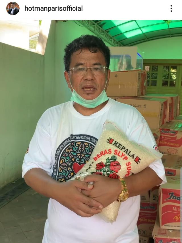 Unggahan Hotman Paris Hutapea. (Foto: Instagram @hotmanparisofficial)