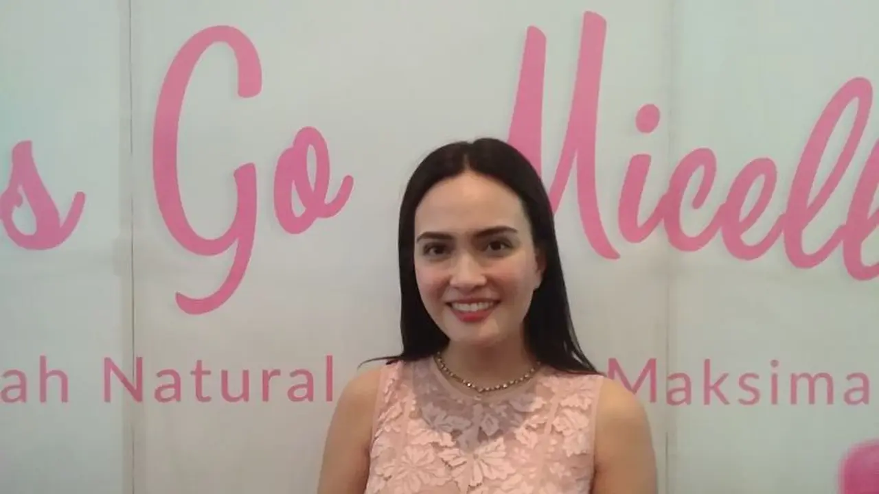 Rahasia Kulit Cantik Shandy Aulia Meski Sering Pakai Makeup