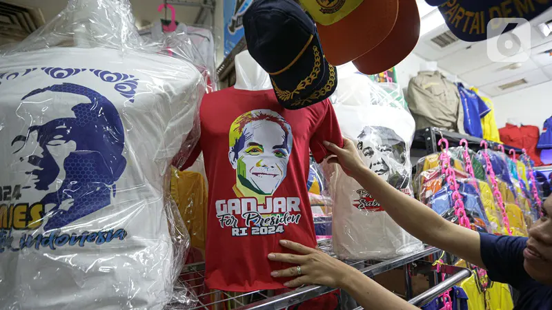 Baju capres dan cawapres mulai ramai diburu pembeli