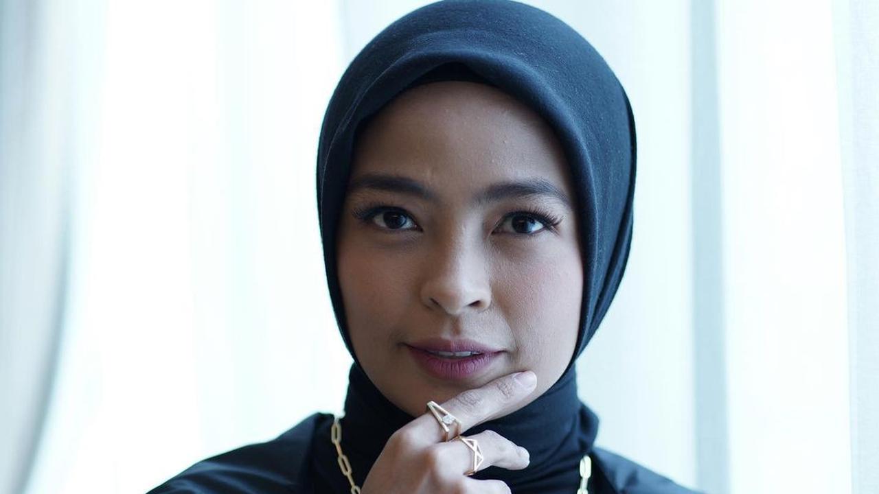 Potret Terbaru Tantri Kotak yang Makin Langsing