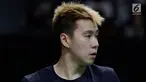 Pebulutangkis Indonesia, Marcus Gideon saat melawan wakil Jerman, Mark Lamsfuss / Marvin Seidel pada laga Indonesia Masters 2019 di Istora Senayan, Rabu (23/1). Marcus terlihat lebih trendi dengan gaya rambut baru dan berwarna. (Bola.com/M Iqbal Ichsan)