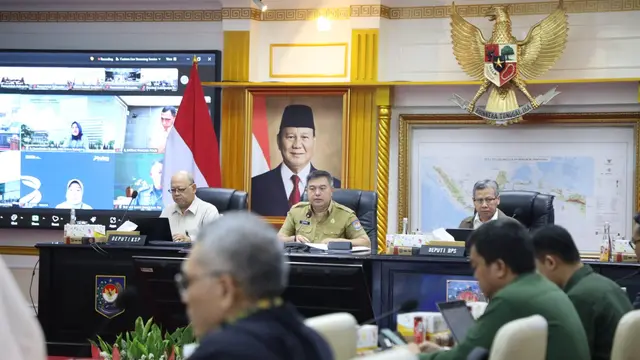 Sekjen Kemendagri Ajak Pemda Dukung Perum Bulog Stabilkan Harga Beras Lewat Program SPHP