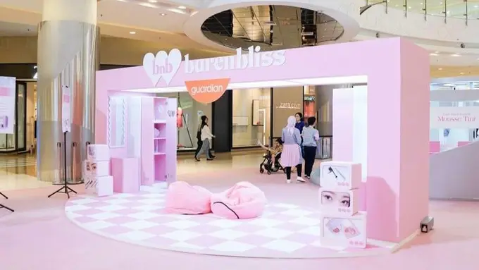 Genap 3 Tahun, Barenbliss Gelar Pameran Kecantikan “Trilogy of Beauty” di Central Park Mall