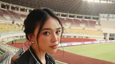 Anneth Delliecia Hadir di Stadion Dukung Hokky Caraka, Diduga Dekat