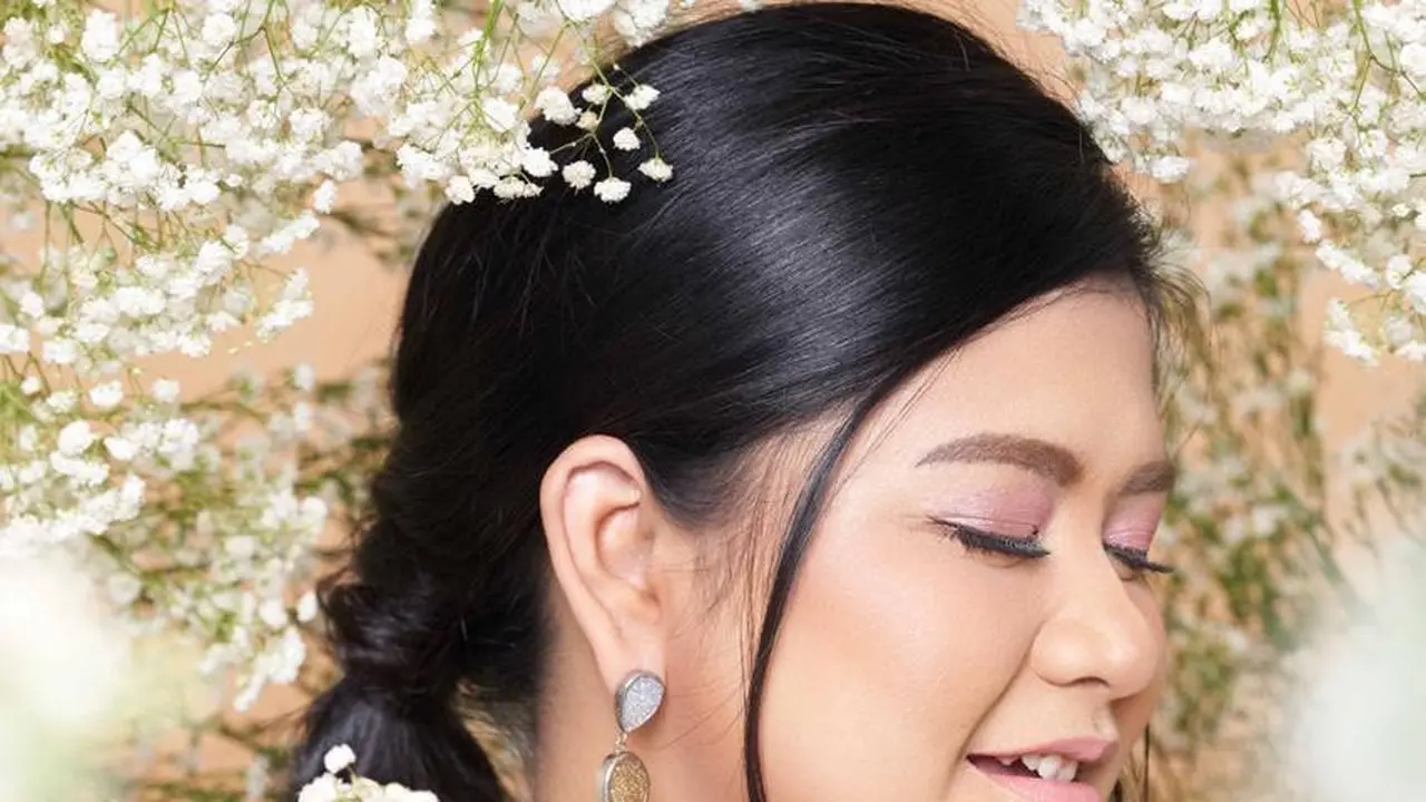 Warna makeup dingin