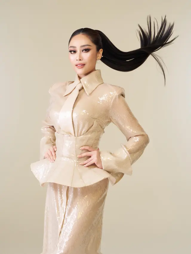Poppy Capella