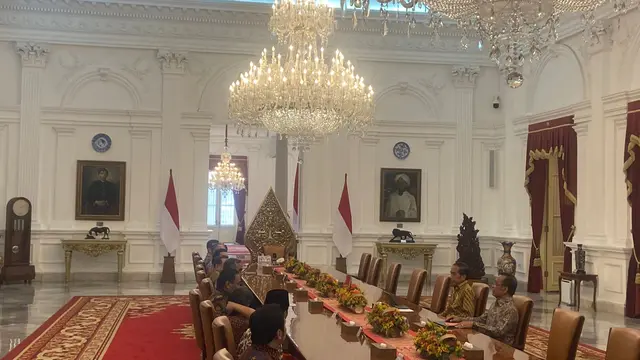 Pimpinan MPR RI sambangi Istana Kepresidenan, Senin (14/10/2024). (Liputan6.com/Radityo Priyasmoro)