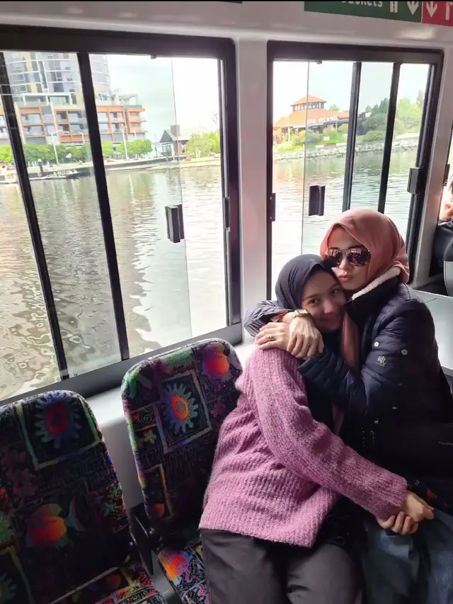 [Fimela] Primus Yustisio dan Jihan Fahira