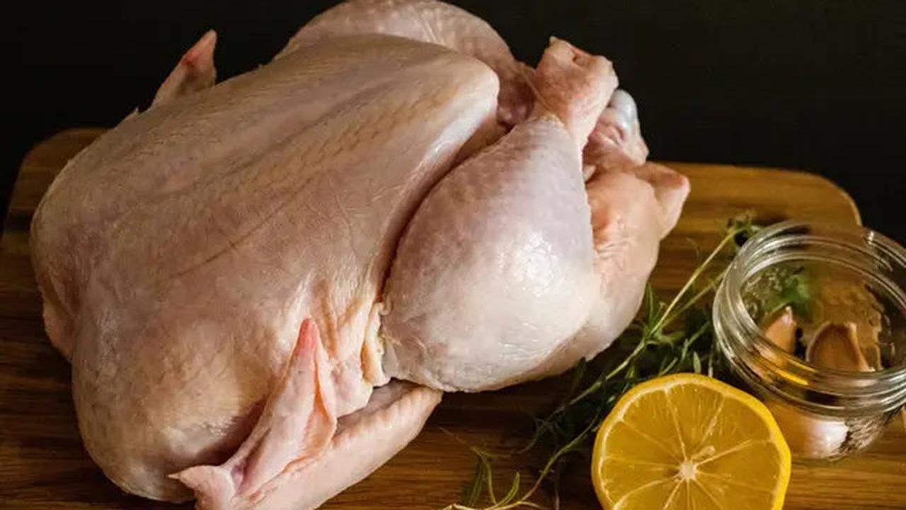 4 Cara Simpel Menyimpan Daging Ayam Tetap Segar Setidaknya Selama Seminggu