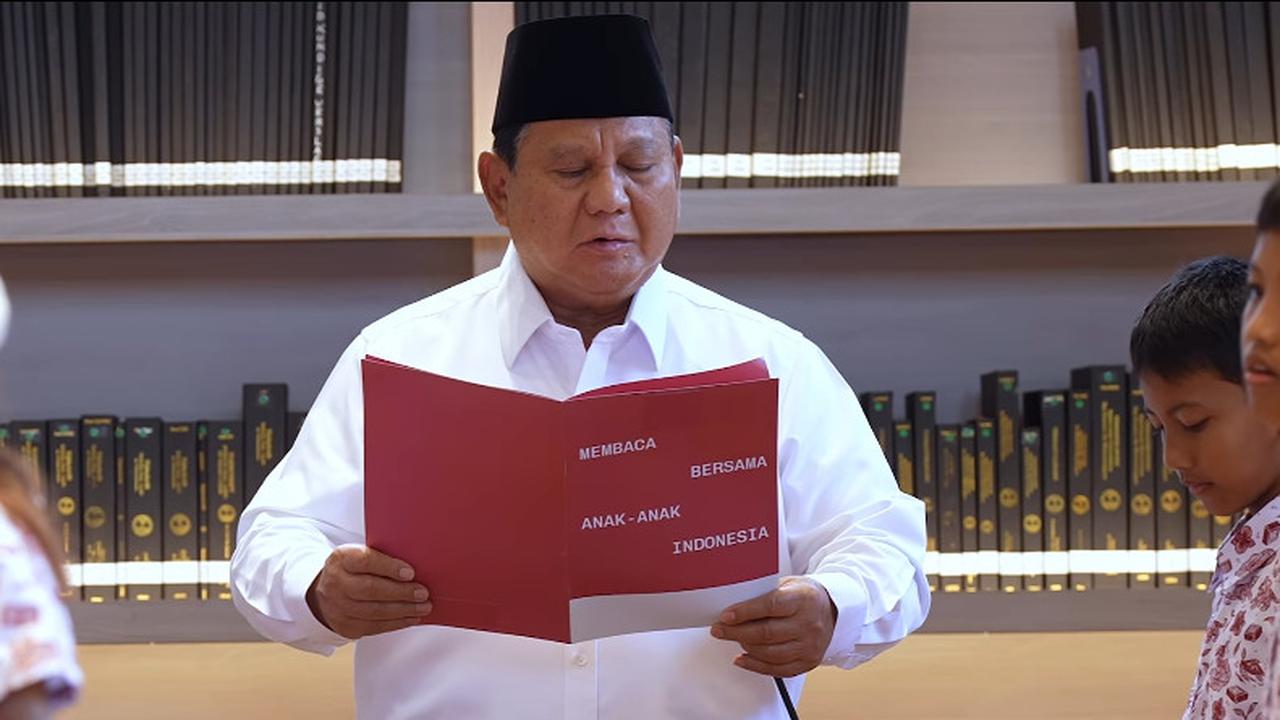 Momen Prabowo Bacakan Ikrar Sumpah Pemuda Bersama Siswa SD