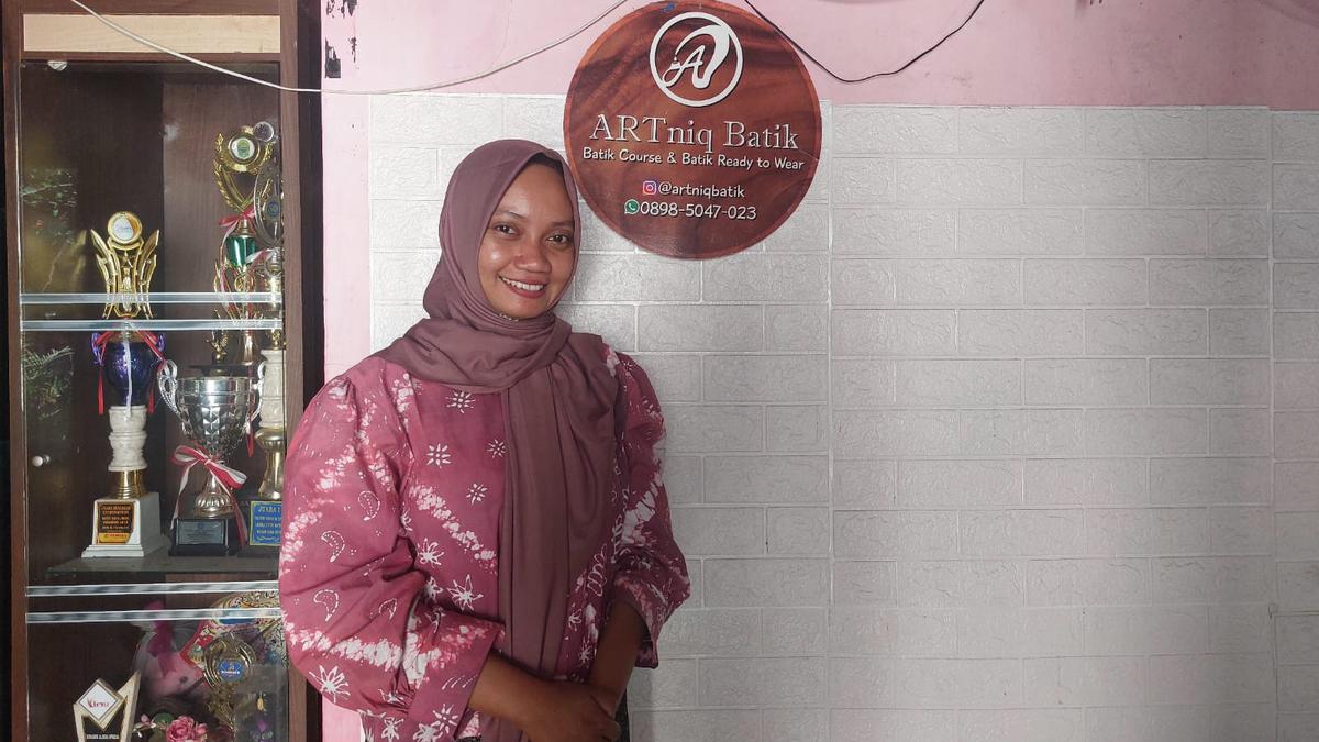 Cerita Arni Merintis Batik Serabut Kelapa hingga Menjadi Kelas Wisata Edukasi dengan Dukungan BRI